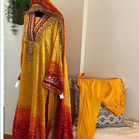 Brand new chunri silk dress , yellow & red with muqash &gota - Picture 1 of 5